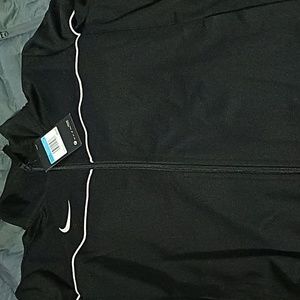 Dry Nike sweater